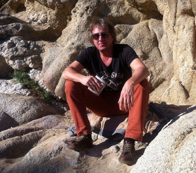 Отец Майи Донцовой добавил её в чёрный список