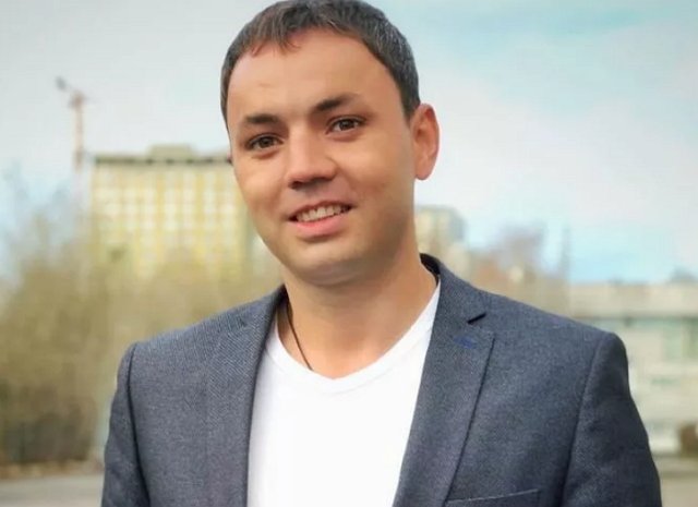 Александр Гобозов расстался с невестой