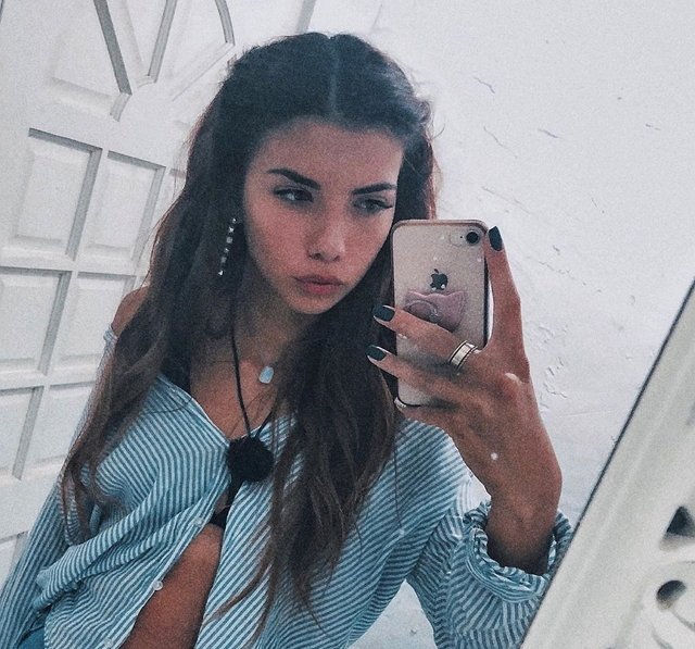 Ирина Пингвинова: Вы верите в бумеранг? Ирина Пингвинова: Вы верите в бумеранг?