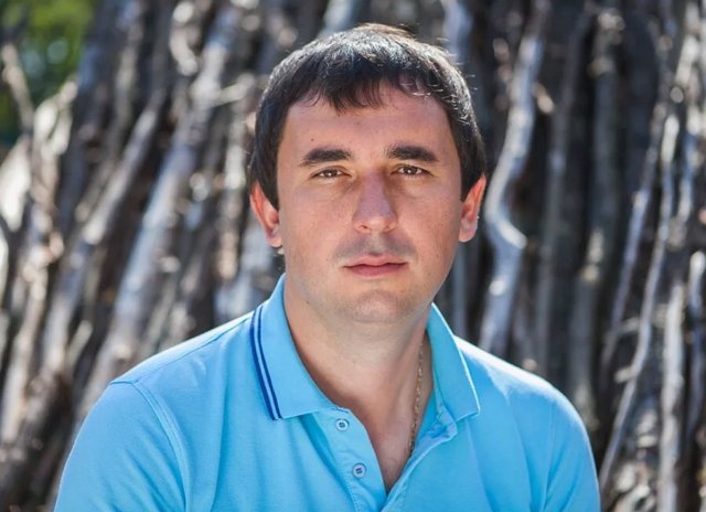 Андрей Шабарин сделал Розе Райсон эффектное предложение