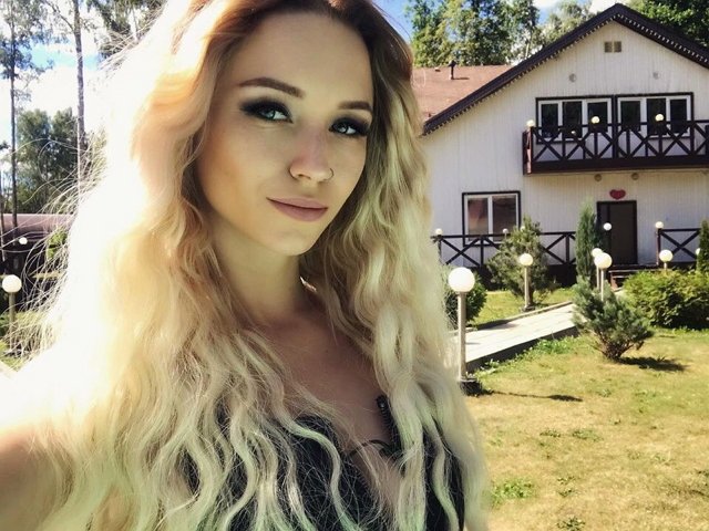 Виктория Комиссарова: Почему я одна?