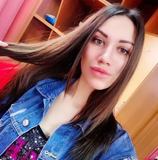 Милославская собирает деньги на пластику