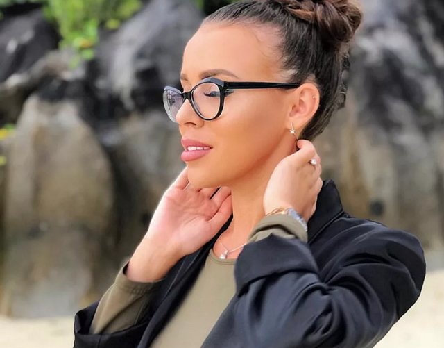 Таня Строкова что-то попутала