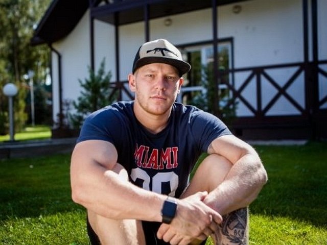 Никита Шалюков мешает Сергею Захарьяшу строить отношения на проекте