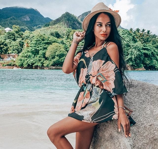 Мнение: Почему Русанов до сих пор не сбежал от Щегловой