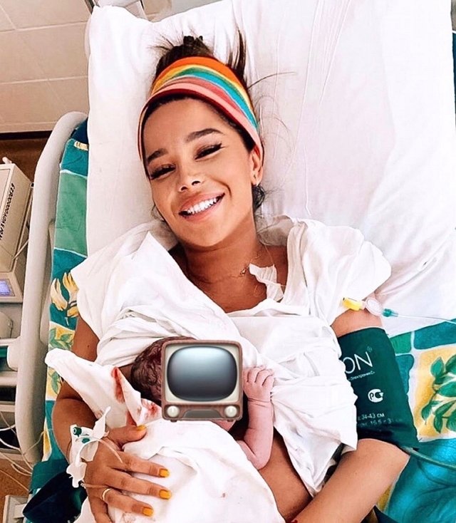 Катя Колисниченко впервые стала мамой