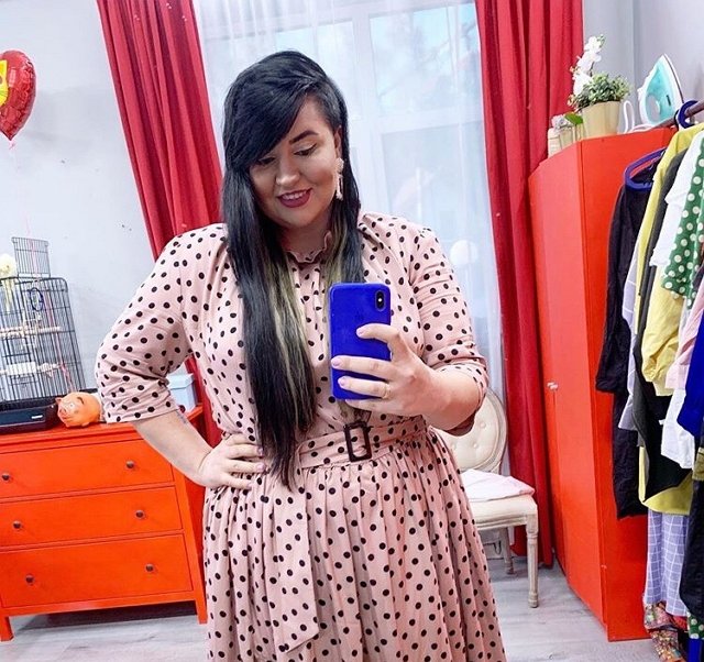 Александра Черно: Вас у меня 450 тысяч!