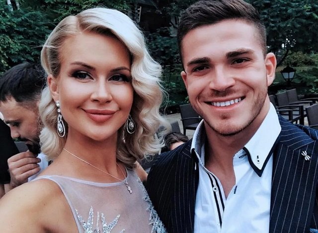 Африкантова старшая раскрыла тайну ухода Марины с проекта Африкантова старшая раскрыла тайну ухода Марины с проекта