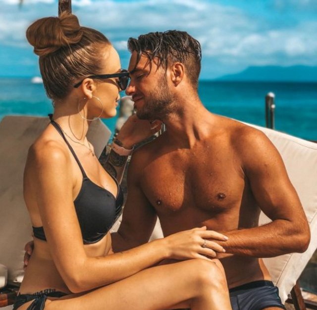 Милена Безбородова и Алексей Безус заинтриговали поклонников