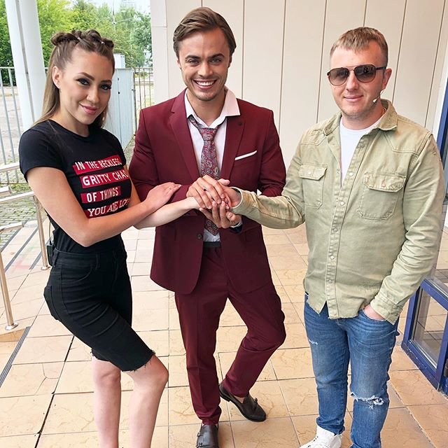 Илья Яббаров помогает Алексею Купину своим отсутствием