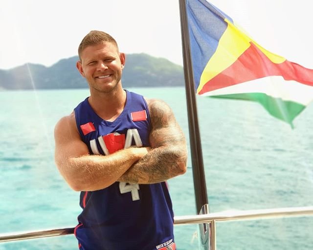 Дмитрий Савин давит на жалость организаторов