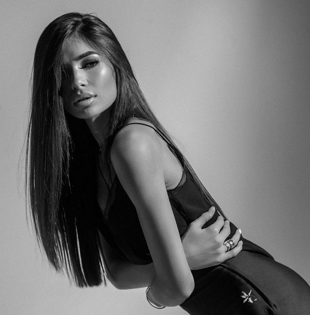 Анастасия Якуб: Собрала чемоданы и ушла