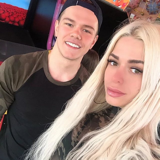 Кудряшов запаниковал из-за шуточной свадьбы с Балинской