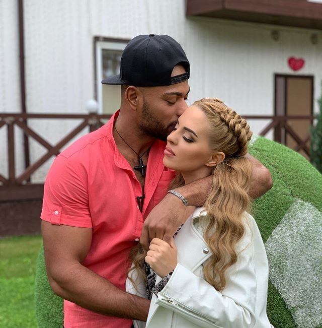 Юлия Ефременкова: Я бываю грубой, острой, колючей