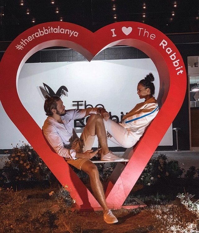 Виктория Романец: Если что, я за спиной, подаю патроны