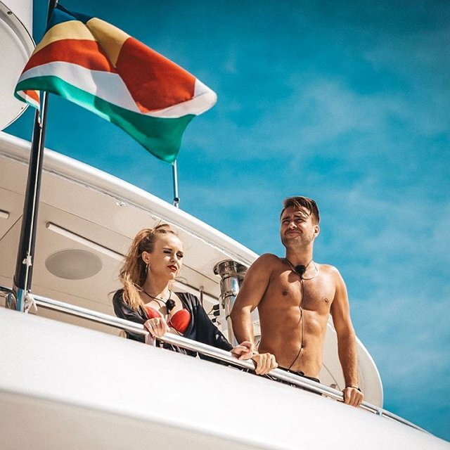 Безбородова хочет от Безуса того, чего он не может ей дать