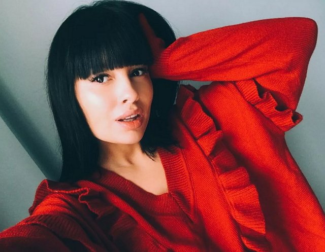 Ирина Пинчук и Нелли Ермолаева отказались от благ цивилизации