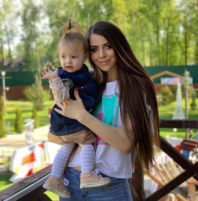 Донцова отомстила Рапунцель изощрённым способом