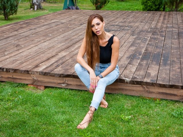 Юлия Белая: Оганесяны меня прощупывают