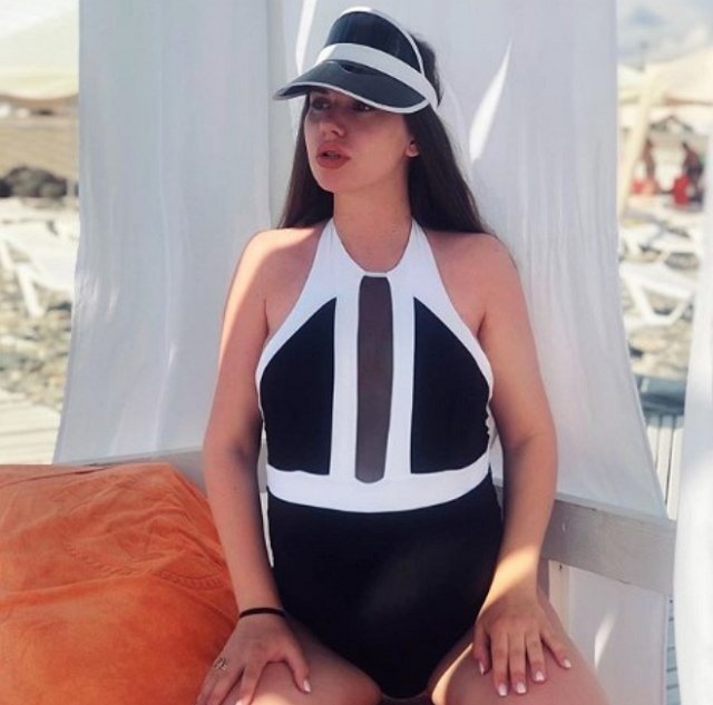 Из блога Редакции: Артемову вынуждают поменять фото в паспорте