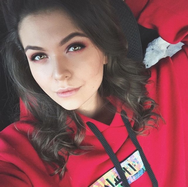 Жизнь после телестройки: Анна Кручинина