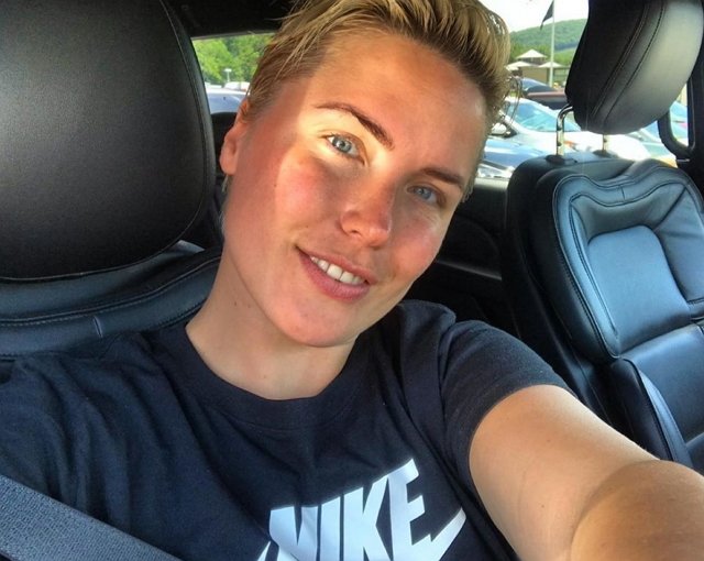 Оксана Ряска: Сколько же я ещё должна обжечься в дружбе