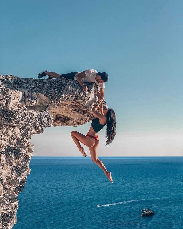 Виктор Литвинов: Таня работала у него в клубе