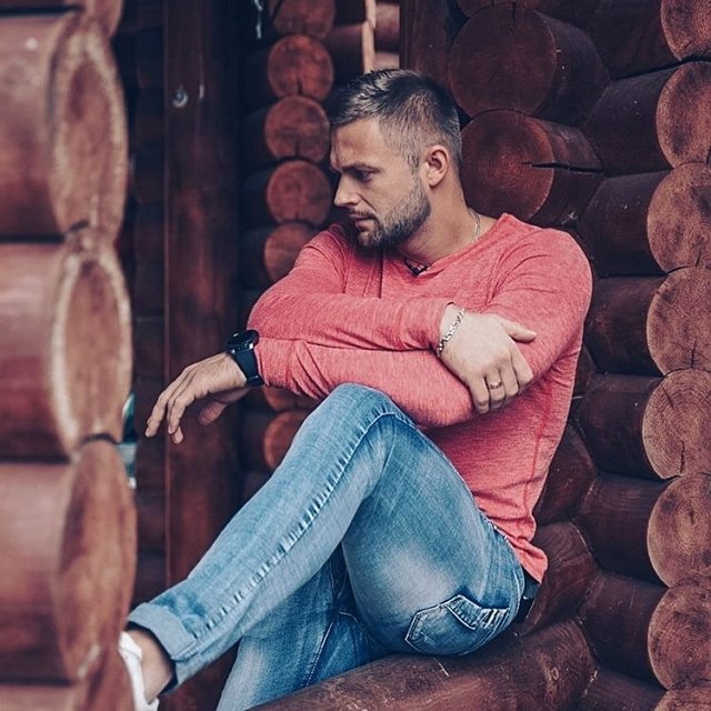 Виктор Литвинов: Таня работала у него в клубе