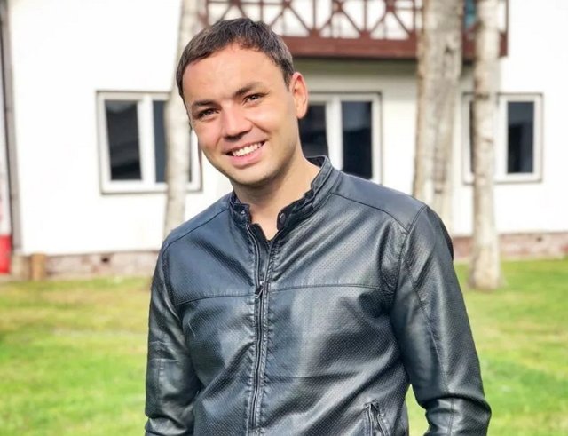 Гобозов выстраивает мосты для возвращения на проект