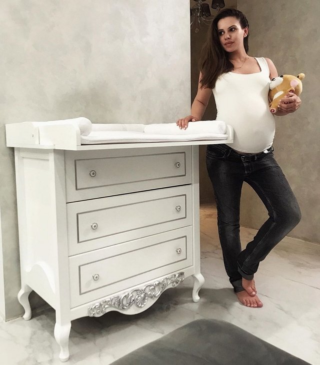 Саша Артёмова решила выбрать имя будущему ребёнка сама