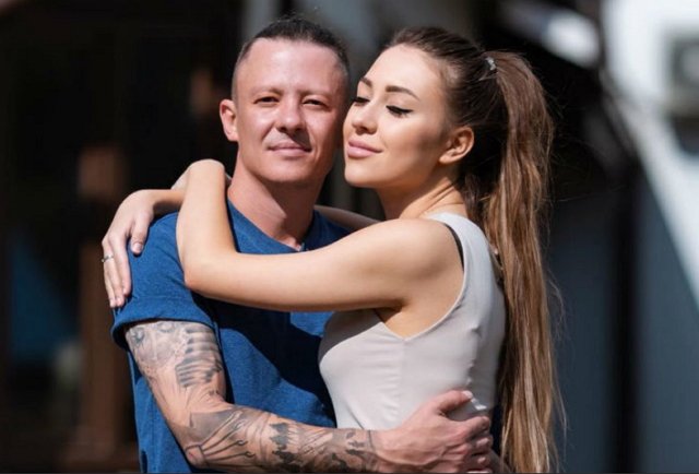 Роман Макеев получил от Алёны Савкиной неожиданный отказ Роман Макеев получил от Алёны Савкиной неожиданный отказ