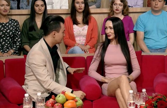 На Дом-2 пришла мама одной из участниц для поиска пятого мужа