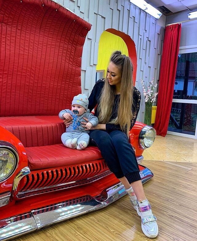 Алёна Савкина: Богдаша диктует свои права