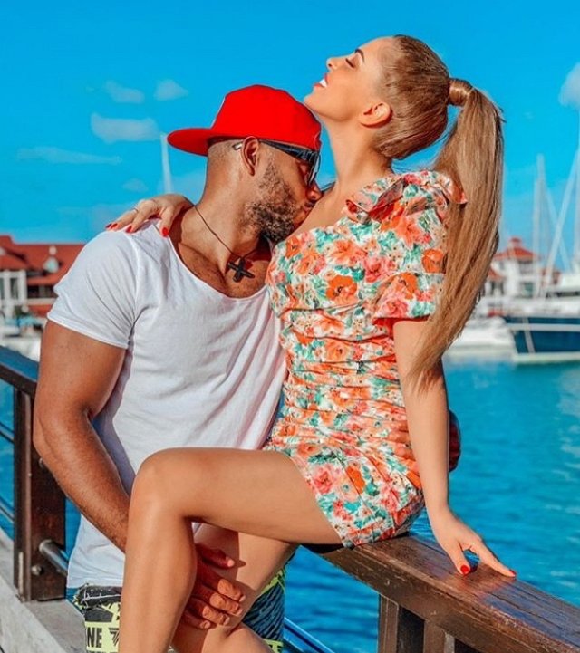 Юлия Ефременкова: Хватит рвать одно место!