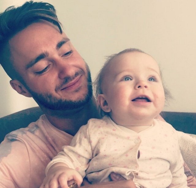 Алексей Безус рассказал о тёплой встрече своей мамы с внучкой