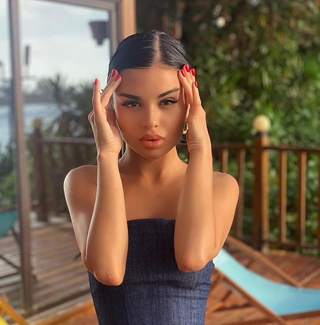 Яна Шафеева не в восторге от карьерного продвижения Захара Саленко