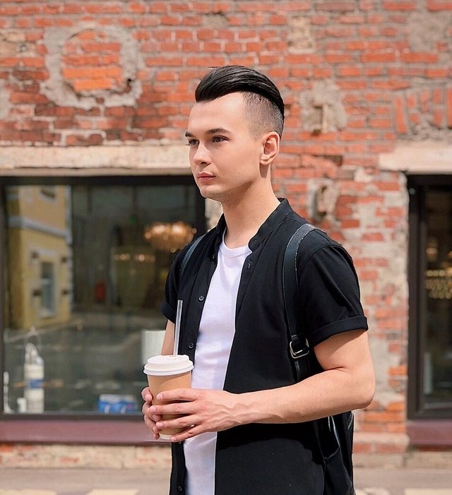 Анна Брянская пролила свет на свои отношения с Антоном Беккужевым