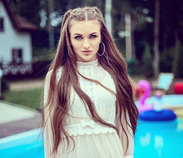 Анастасия Иванова не умеет выбирать подруг