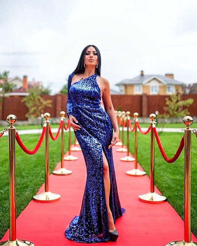 Анна Брянская не прочь стать женой Антона Беккужева