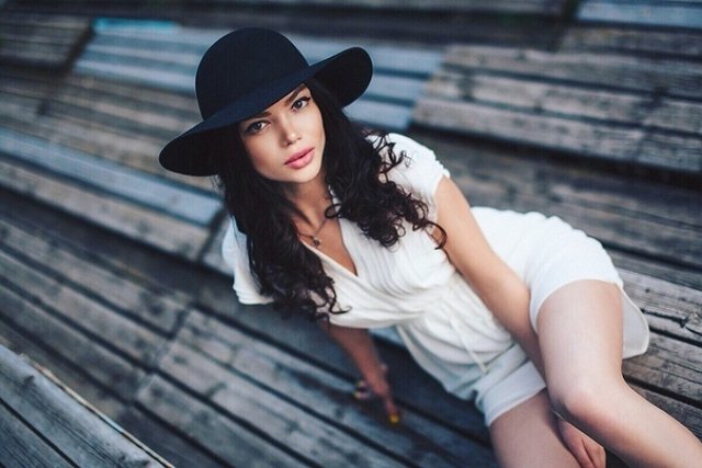 Настя Стецевят: Стрелков — как мусорное ведро: уже не нужен