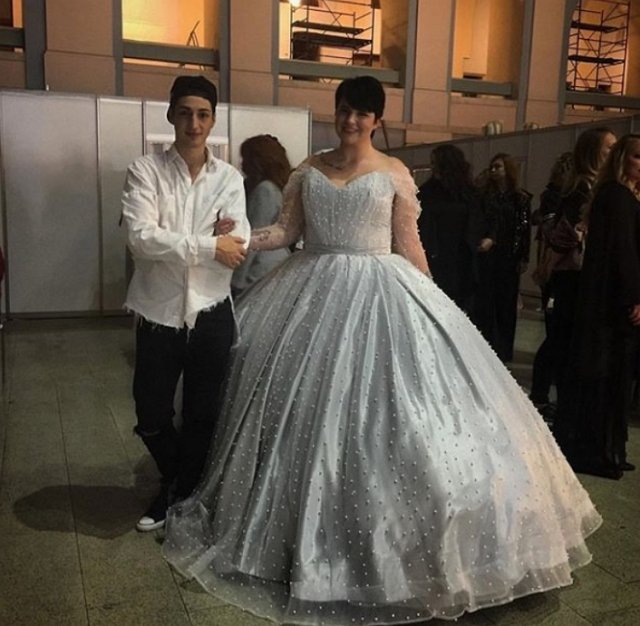 Александра Черно: Бальные платья или пижамы?