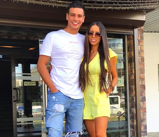 Татьяна Строкова обижена не бойфренда из-за порчи её имущества