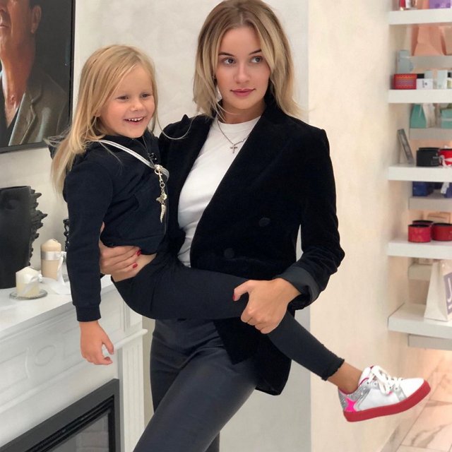 Фотоподборка детей участников (4.10.2019)