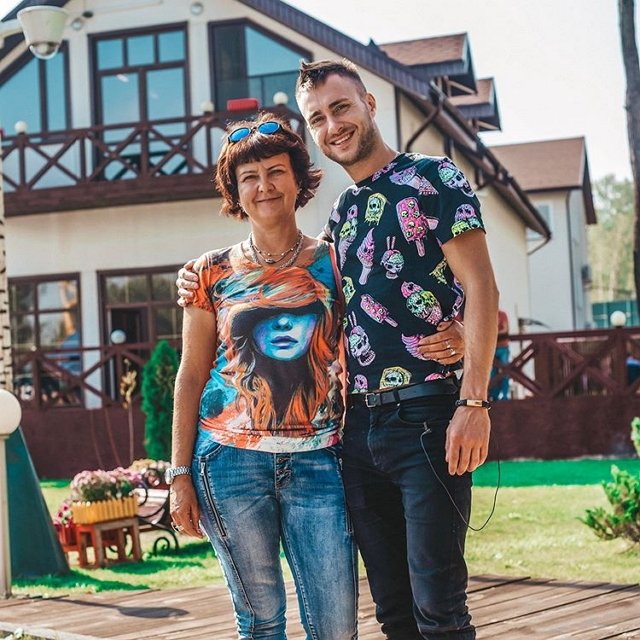 Алексей Безус: Мама находит ко мне подход