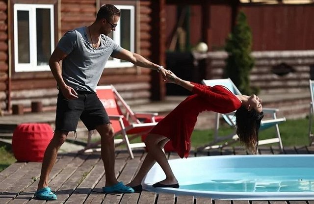 Мать Клавдии Безверховой унизила дочь на глазах у всех