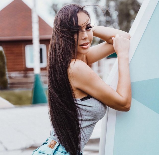 Юлия Белая: Мне хочется, чтобы он постоянно меня тискал!