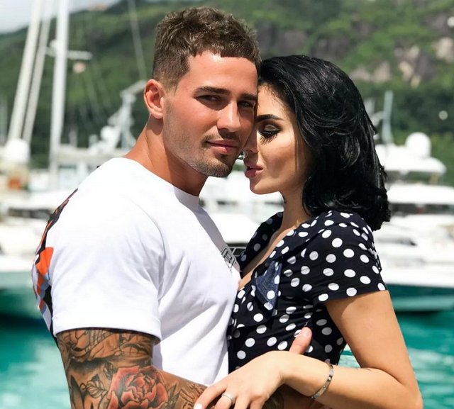 Захар Саленко огорчен рухнувшими отношениями с Яной Шафеевой