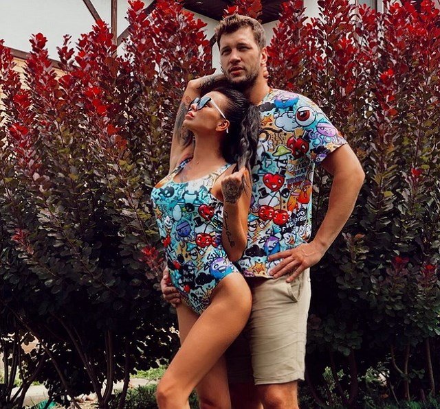 Саша Шева сидит на антидепрессантах после аборта