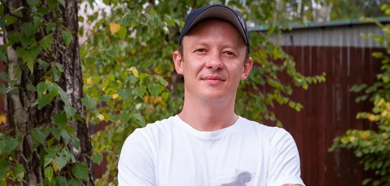 Роман Макеев уделяет внимание Насте Ивановой