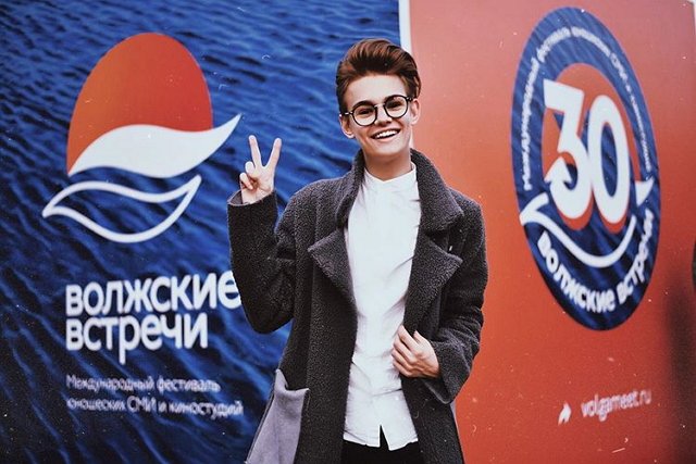 Никита Турчин зарабатывает проституцией?